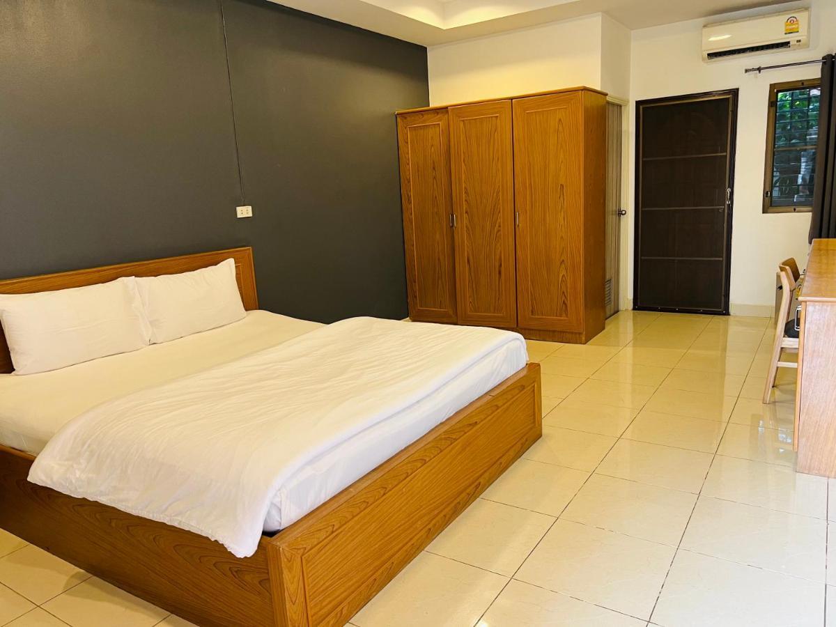 Jj Palace เจเจ พาเลซ Ban Si Than Dış mekan fotoğraf